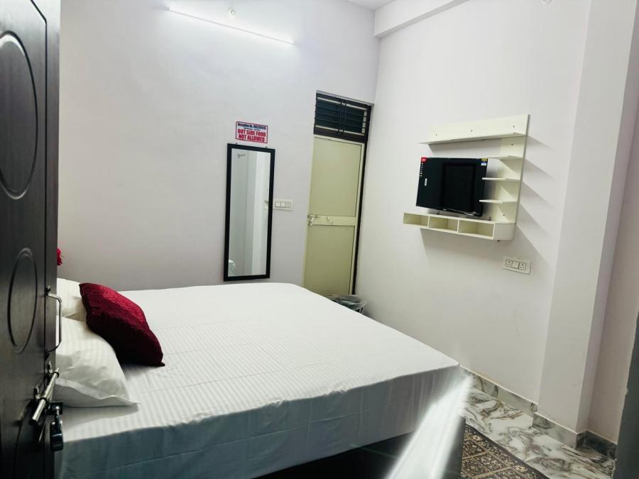 Normal Room